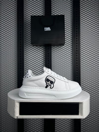 Karl lagerfeld