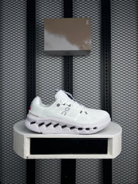 Loewe x On Cloudventure